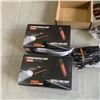 Image 2 : 2 NEW BIKE LIGHTS WITH 120DB HORN AND 4 NEW 1200 LUMEN BIKE LIGHTS