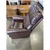Image 2 : LAY-Z-BOY LEATHER RECLINER