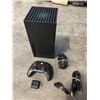 Image 1 : XBOX XERIES X CONSOLE, WITH POWER CABLE AND CONTROLLER, UNTESTED