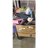 Image 1 : LARGE LOT OF ASSORTED LOST PROPERTY ITEMS