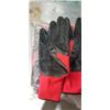 Image 2 : 10 NEW PAIRS OF SIZE MEDIUM RUBBER PALM GLOVES