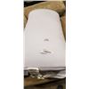 Image 2 : 2 CASPER KING SIZE HYBRID PILLOWS