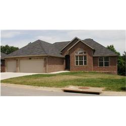 1907 E Highview, Ozark, MO