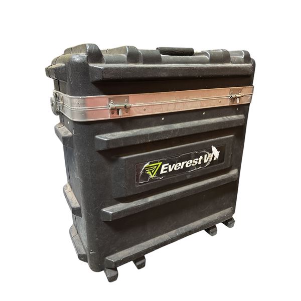 Everest VIT XL pro video probe rolling hard case -approx. 22 inch tall