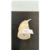 Image 4 : HUMMINGBIRD CARIBOO ANTLER CARVING BY M. MORRIS APPROX 3"L X 1"W X4.5" H