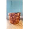 Image 1 : CEDAR BASKETS *SOME DAMAGE*