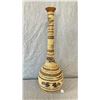 Image 2 : LARGE CEDAR & GRASS BOTTLE NUU CHA NULTH APPROX 32" HIGH