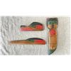 Image 1 : 3 ASSORTED HAND CARVED FIRST NATIONS OWL, BEAR & RAVEN CARVINGS BY DORA & FRANK FRENCHIE