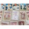 Image 7 : 30 Baseball Cards/Photos 