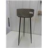 Image 1 : Plant Stand 31'' x 14''