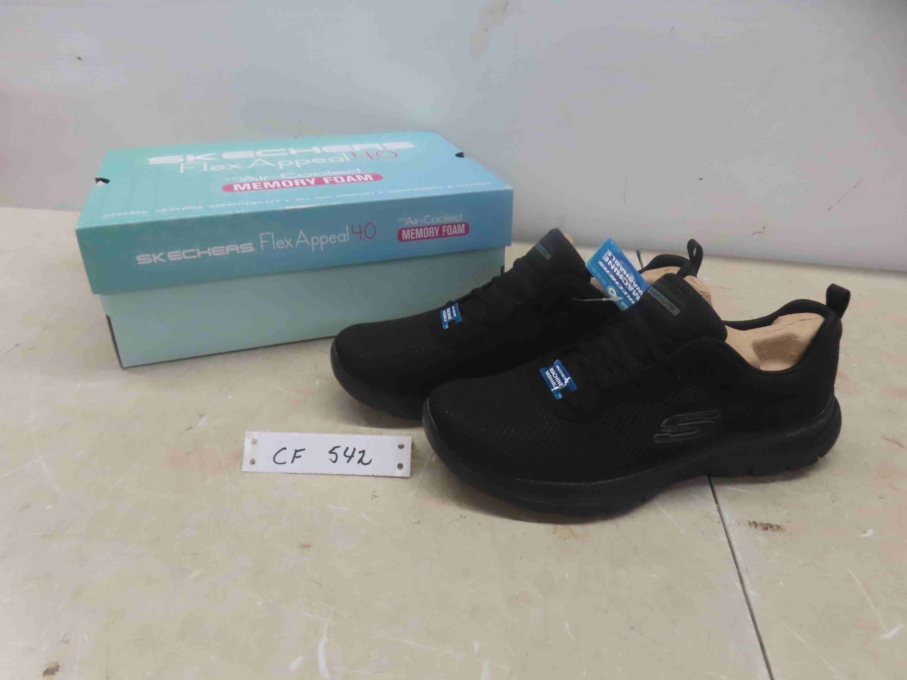 New Skechers Flex Appeal Ladies Size 9.5 Running