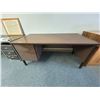 Image 1 : *OFFSITE* Single pedestal desk 60”w x 30”d x 28.75”h