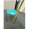 Image 1 : *OFFSITE* small stool 17”h