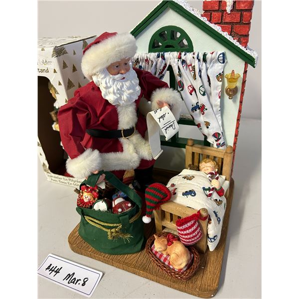 *OFFSITE* Santa and Elf Christmas décor #1