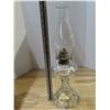 Image 2 : 2 coal oil glass lamp with chimney