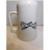 Image 2 : VINTAGE CURLING CAPERS STEIN