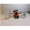 Image 1 : A&W BEAR AND TWO SMALL MUGS