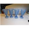 Image 1 : 4 VINTAGE BLUE FROSTED PARFAIT CUPS