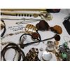 Image 3 : COSTUME JEWELLRY LOT