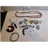 Image 3 : COSTUME JEWELLRY SOME VINTAGE