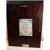 Image 2 : 1993 WORLD SERIES MVP PAUL MOLITOR, SIGNED, IN FRAME WITH COA