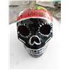 Image 8 : CHICAGO BLACK HAWKS CLAY CERAMIC SKULL