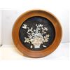 Image 1 : ROUND FRAMED SAILOR’S VALENTINE, SHELL ART