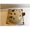 Image 3 : WESTCLOX ART DECO ALARM CLOCK TIDE MADE IN CANADA