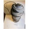 Image 2 : COLEMAN LANTERN 26-5 MADE IN CANADA