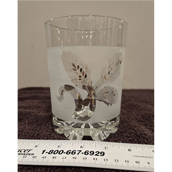 MCM DeValbor Italian frosted gold leaf wheat pattern ice bucket. 5 1/2" tall, 4" across. Heavy