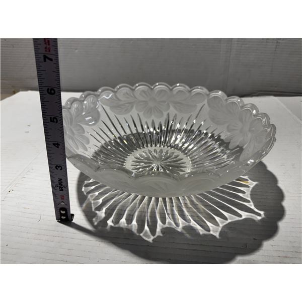 Vintage Large Frosted Glass Bowl with Flower and Leaf Details.