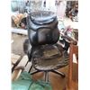 Image 1 : Solid Office Chair