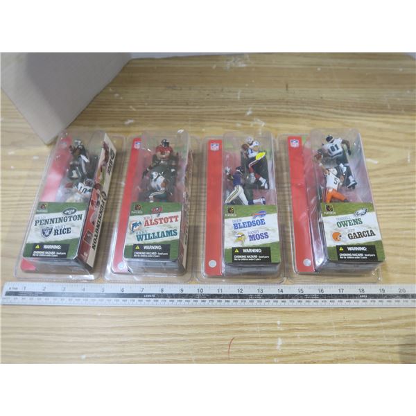 4 sets of NFL figures