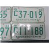 Image 3 : 4 1968 sask license plates