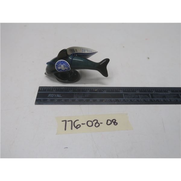blue mountain dolphin 4" long with tags