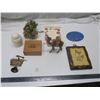 Image 1 : plaque with sayings, wooden box, wooden camel, misc.