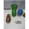 Image 3 : amber plate, vase, salt+pepper shakers, plastic shoe