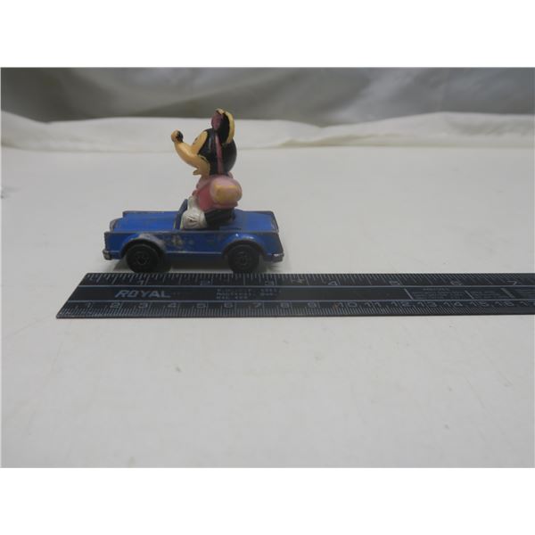 1979 matchbox lesney walt Disney mickey mini mouse with jeep 2 1/2" tall