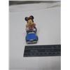 Image 3 : 1979 matchbox lesney walt Disney mickey mini mouse with jeep 2 1/2" tall