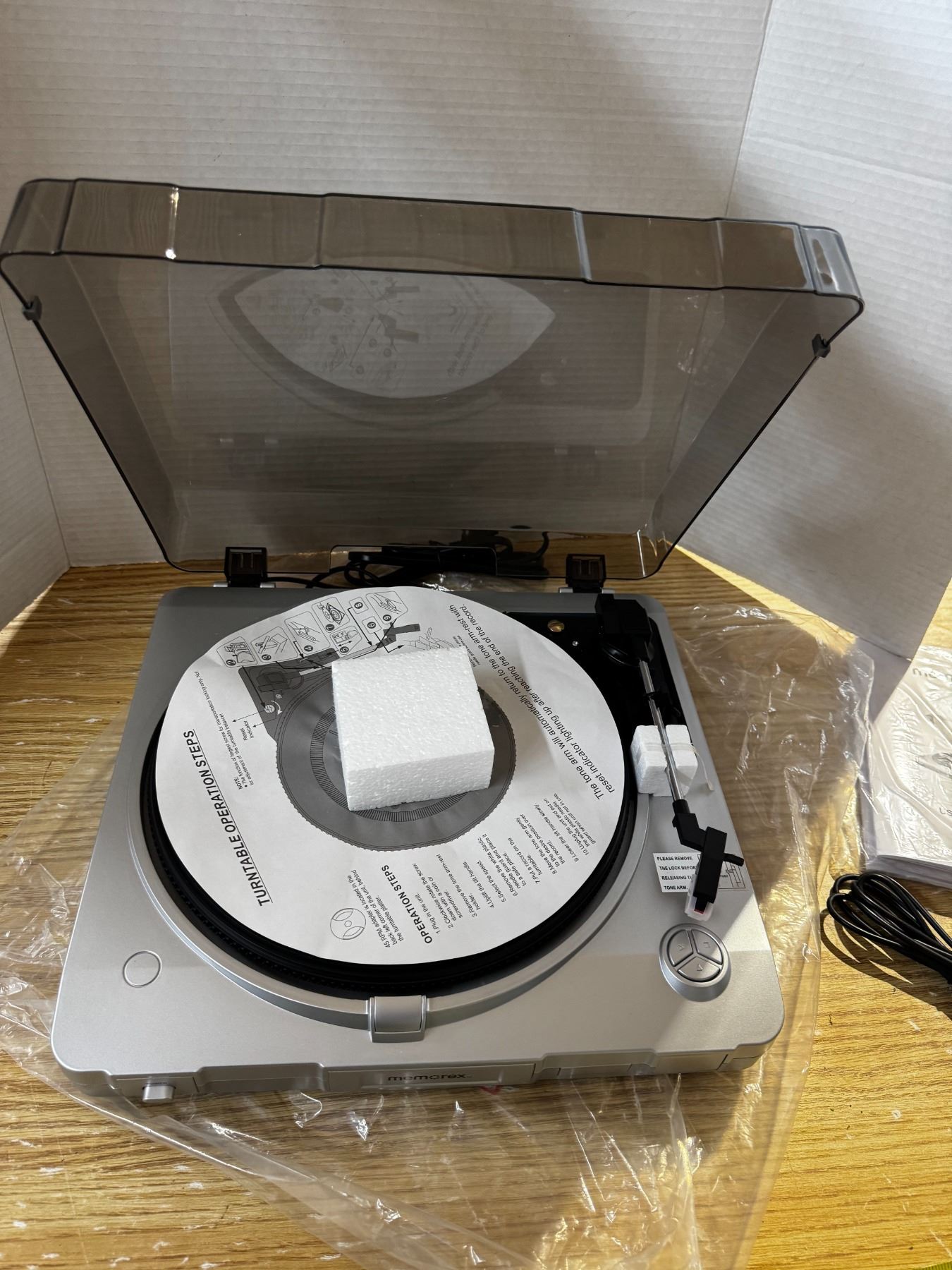 New USB Record Player (Never Been Used and Hooks Up to Computer ...