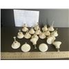 Image 1 : 18 knobs -porcelain- pull knobs