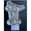 Image 2 : Vintage 1995 - Disney Mickey mouse cake pan Wilton