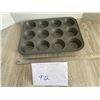 Image 1 : bakers secret muffin pan