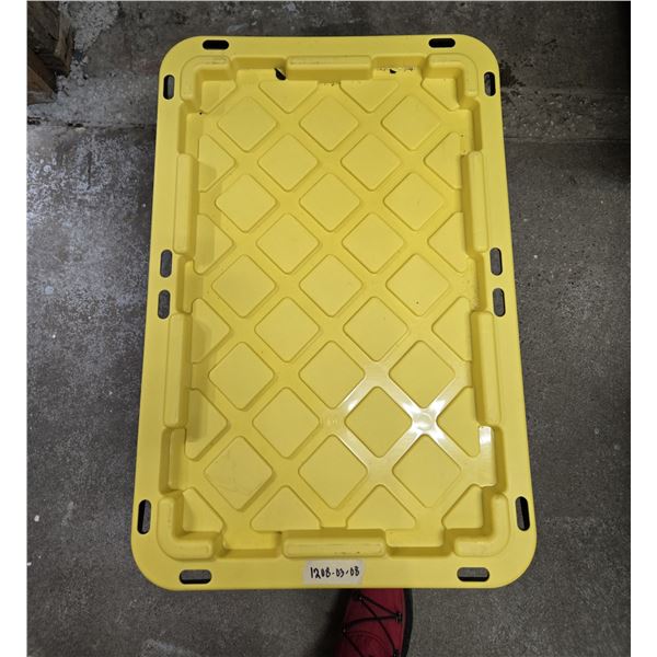 STRONG BOX WITH LID 27 GALLONS