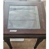 Image 1 : 2 side table with glass top 24 1/2"x 24 1/2"