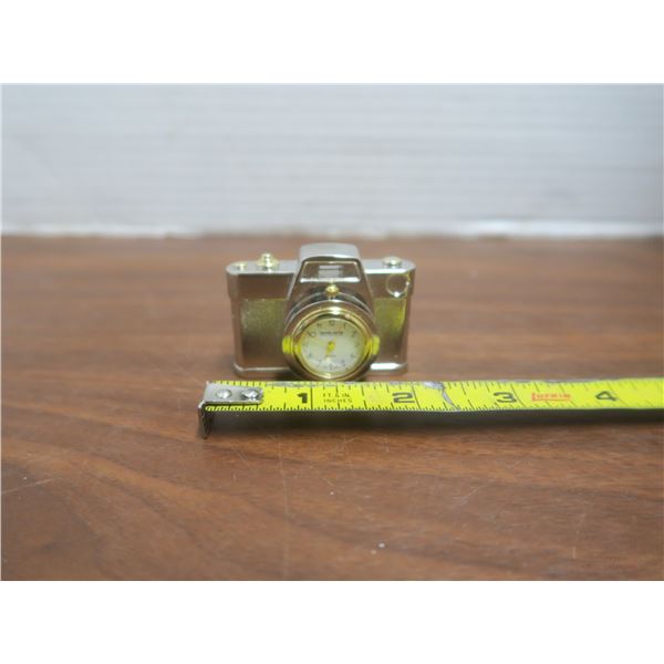 daniel david collection miniature camera clock