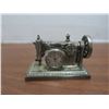 Image 4 : miniature vintage timex sewing machine clock
