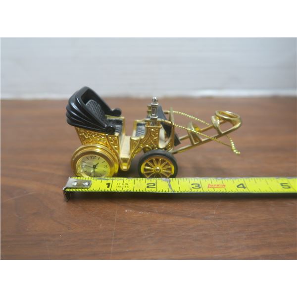 timex carriage miniature clock