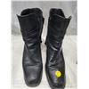 Image 1 : COLLEGE LEATHER DRESS BOOTS, SIZE 8.  MADE IN CANADA 2" HEEL.
