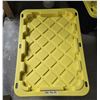 Image 1 : STRONG BOX WITH LID 27 GALLONS